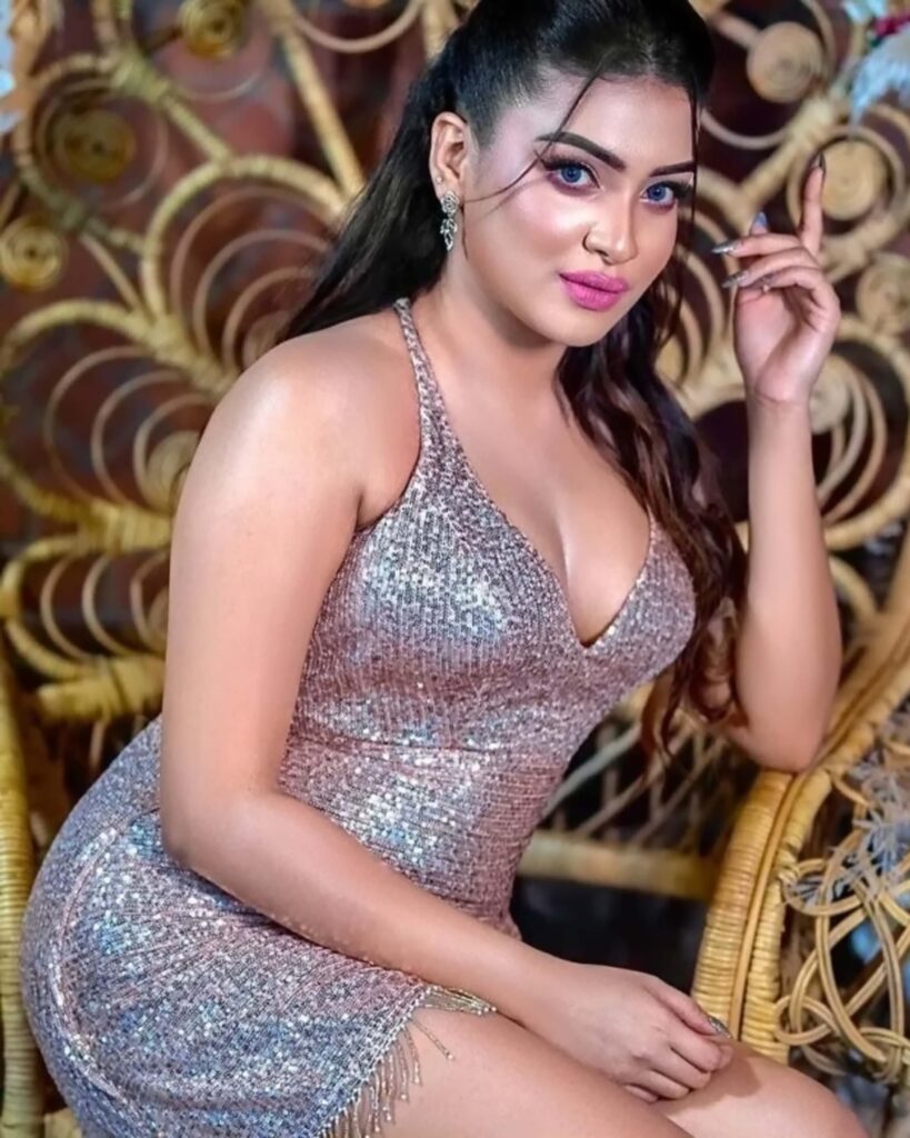 college girl escort in Haldwani